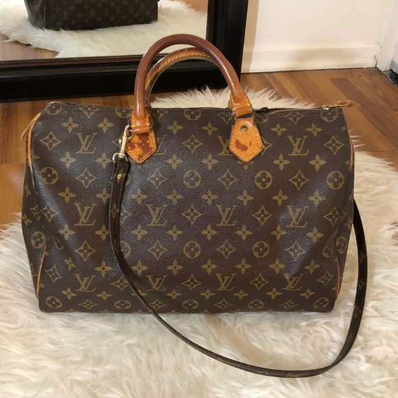 Louis Vuitton Handbags - Vuitton Mallitier Speedy 35 Monogram Canvas Satche